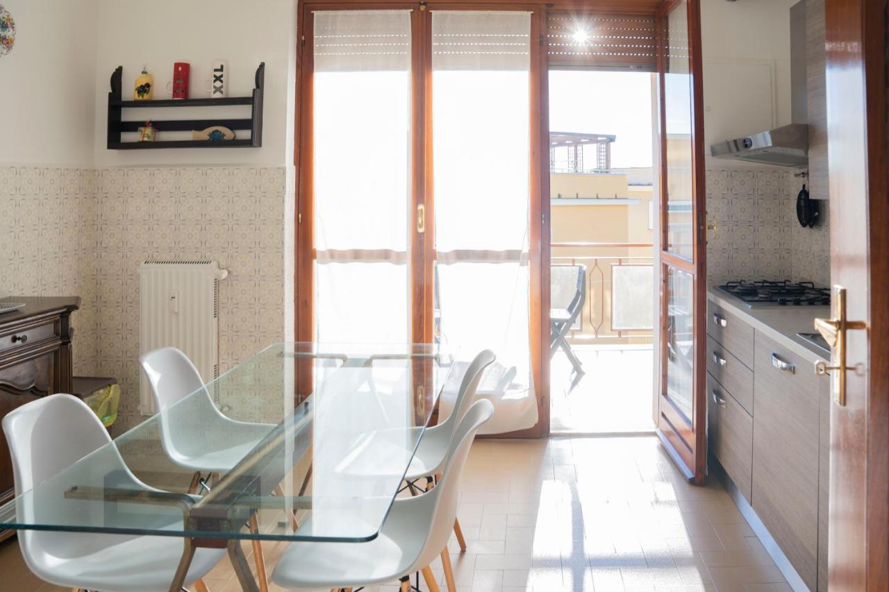 093 - Casa Panorama, Vista Mare E Vista Portofino, 500 Metri Centro Di Chiavari, Posto Auto Gratis Incluso Apartment Luaran gambar