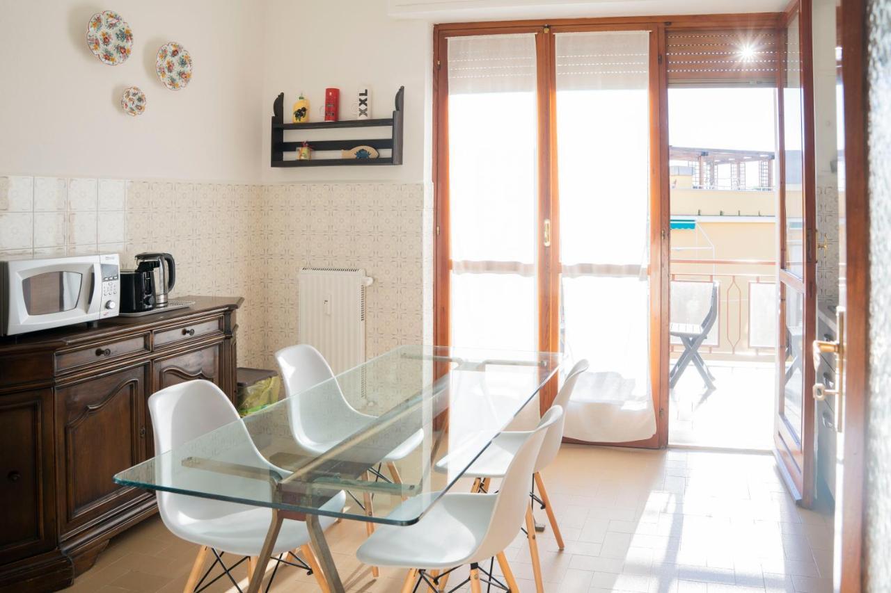 093 - Casa Panorama, Vista Mare E Vista Portofino, 500 Metri Centro Di Chiavari, Posto Auto Gratis Incluso Apartment Luaran gambar