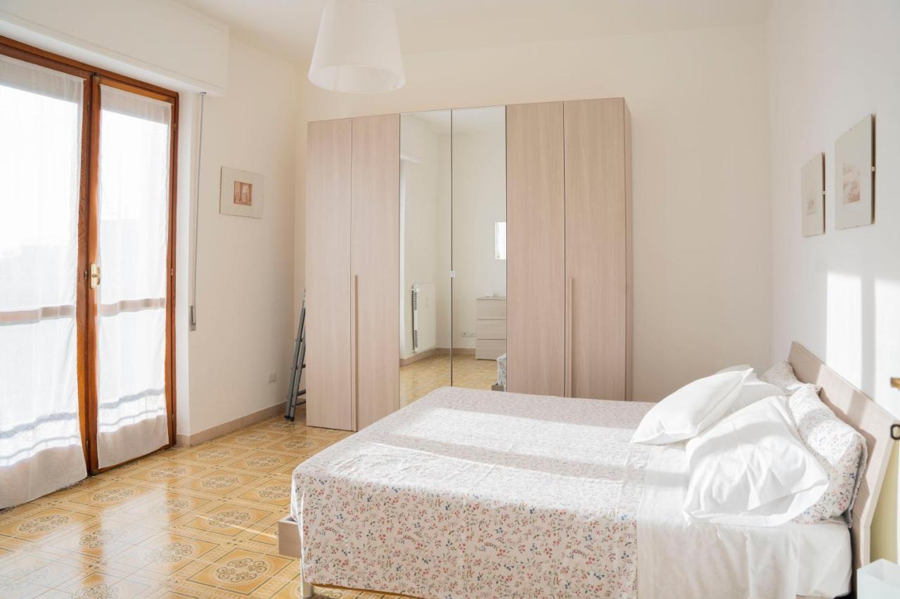 093 - Casa Panorama, Vista Mare E Vista Portofino, 500 Metri Centro Di Chiavari, Posto Auto Gratis Incluso Apartment Luaran gambar