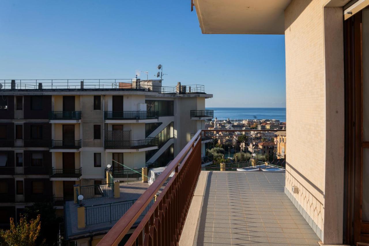 093 - Casa Panorama, Vista Mare E Vista Portofino, 500 Metri Centro Di Chiavari, Posto Auto Gratis Incluso Apartment Luaran gambar